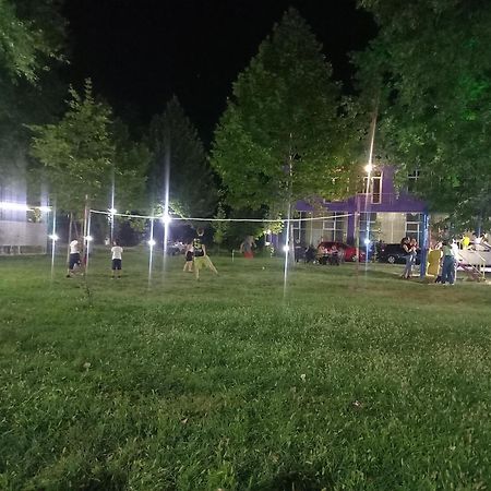 Es Hotel Kolifey Oghuz Esterno foto